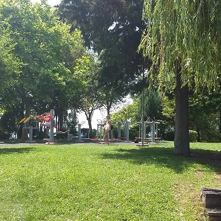 Rakovski 13